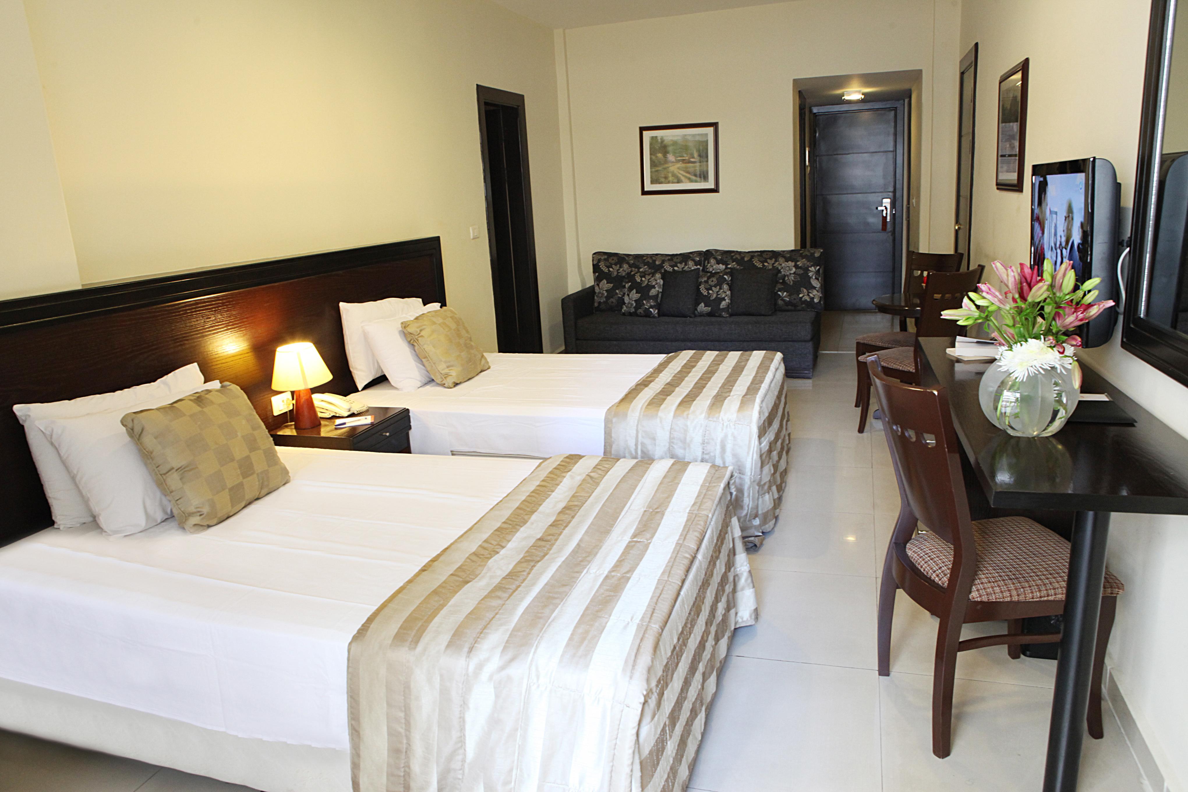 Mozart Hotel เบรุต ภายนอก รูปภาพ