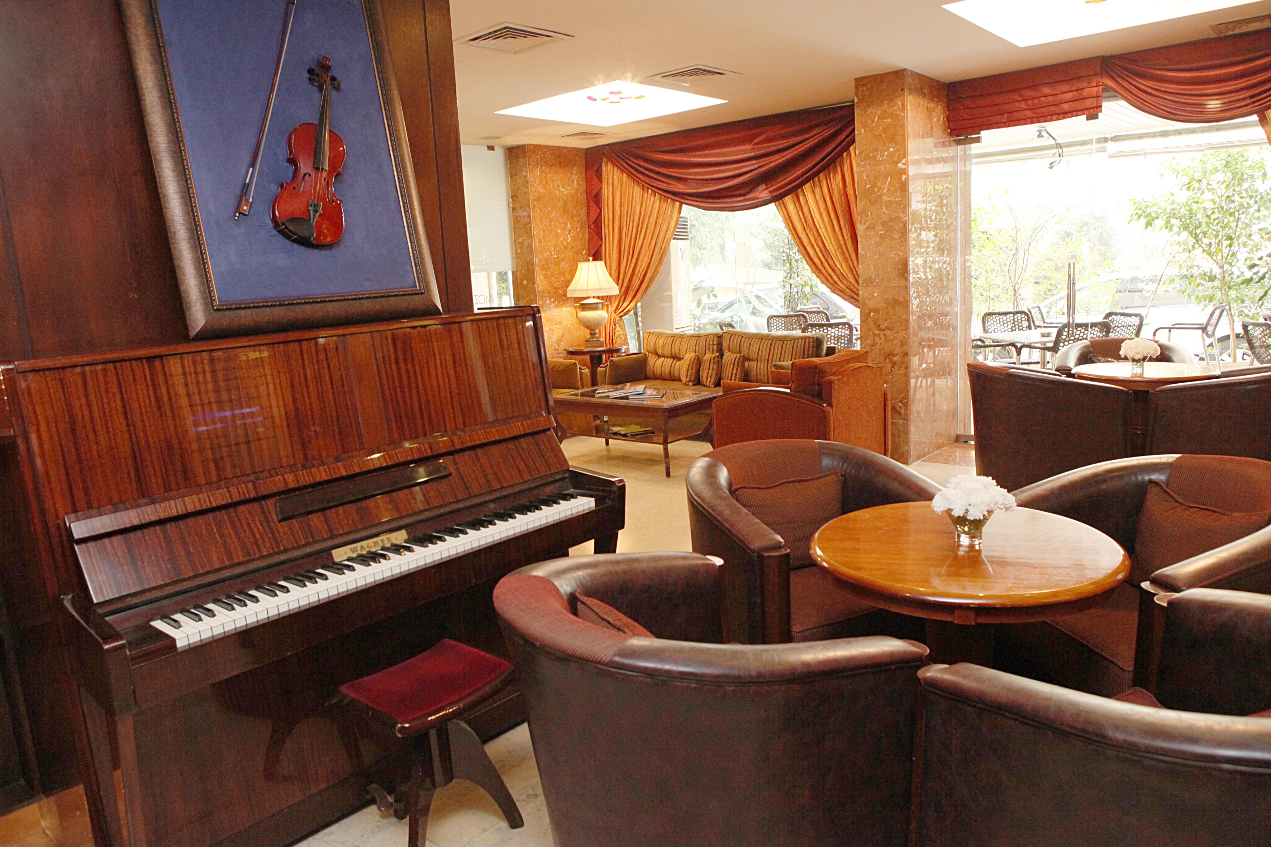 Mozart Hotel เบรุต ภายนอก รูปภาพ