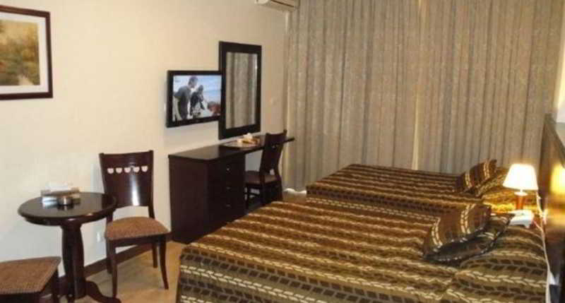 Mozart Hotel เบรุต ภายนอก รูปภาพ